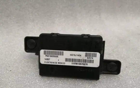 Dodge Challenger Keyless (KESSY) go control unit/module P68186558AA