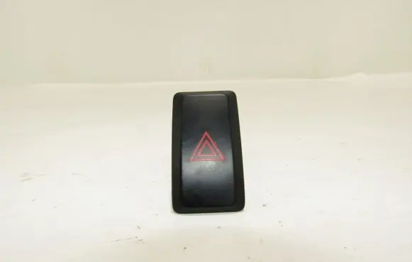 Mitsubishi Space Star Hazard light switch kodo