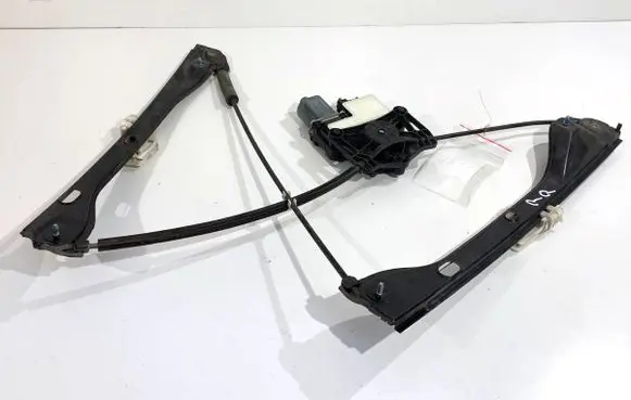 Skoda Fabia Mk3 (NJ) Front door window regulator with motor 2Q2959882