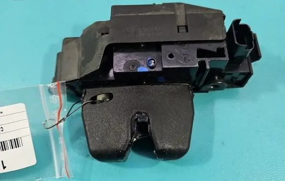 Citroen C3 Tailgate/trunk/boot lock/catch/latch 9816195380 IMPRK1568097