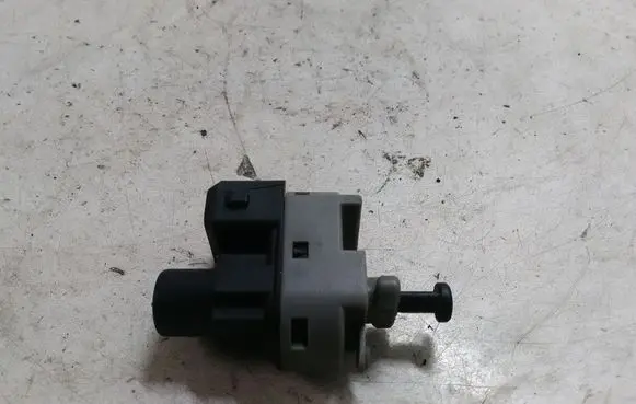 Clutch pedal sensor
