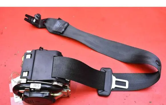 Volvo V60 Front seatbelt 31462756