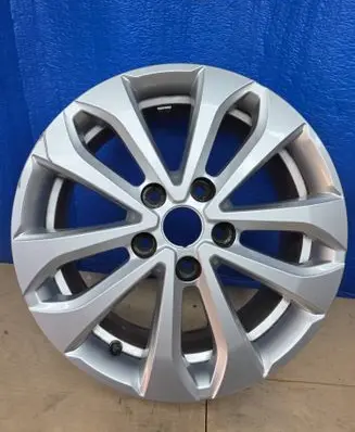 R16 alloy rim