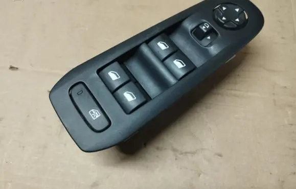 Peugeot 308 Electric window control switch 96788264ZD
