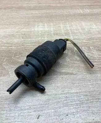 Audi A6 S6 C6 4F Windscreen/windshield washer pump 1J5955651 1J0973722