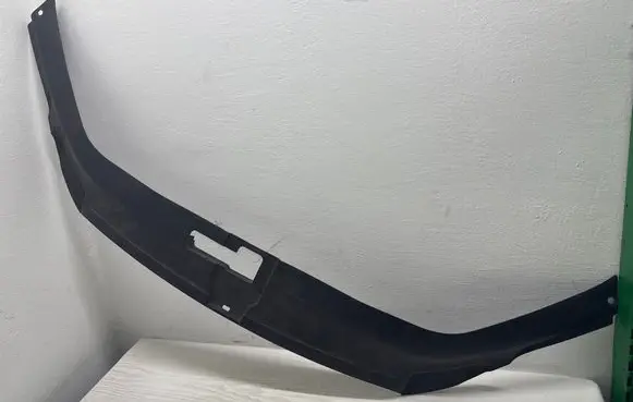Audi Q7 4L Radiator trim 4L0807081