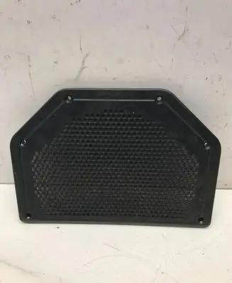 BMW 3 E90 E91 Subwoofer grill/trim 4913631819 ABSGF17