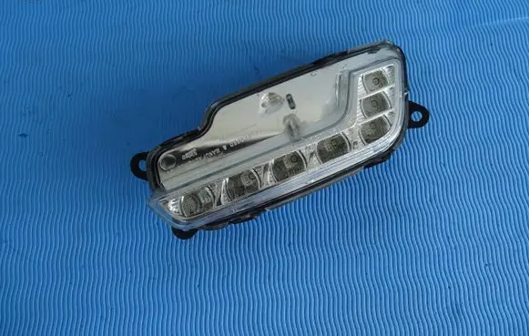 Mercedes-Benz E W212 LED Daytime headlight A2128200856 ZGS001Q02
