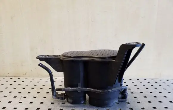 Audi A5 8T 8F Active carbon filter fuel vapour canister 8K0201799G