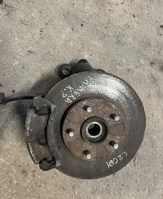 Nissan Primera Front wheel hub spindle knuckle