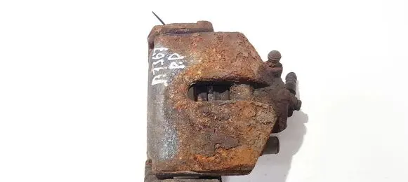 Volkswagen Golf V Front brake caliper
