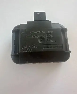 Volkswagen PASSAT B7 Rain sensor 1K0955559 044358 321327000