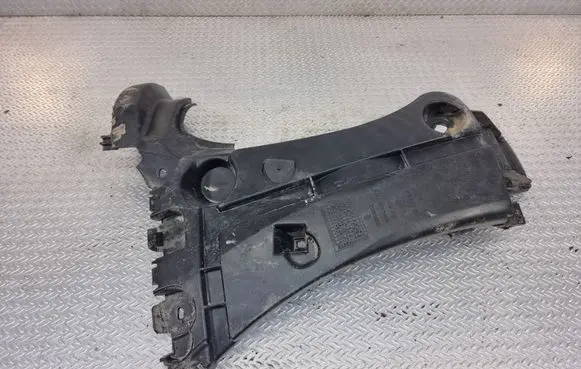 Renault Kangoo II Rear bumper mounting bracket 8200435435