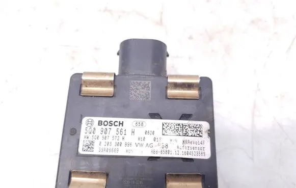 Volkswagen Golf VII Distronic sensor radar 5Q0907561H 5Q0907572H 0203300996