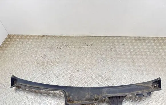 Mercedes-Benz S W221 Wiper trim A2218300028