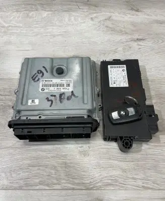 Engine ECU kit and lock set