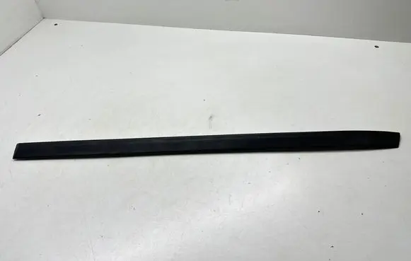 BMW 5 E34 Rear door trim (molding) 19341810