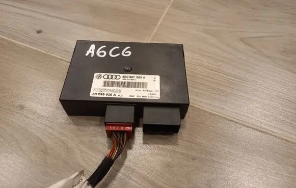 Audi A6 S6 C6 4F Tow bar trailer control unit/module 4E0907383A