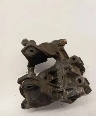 Volkswagen Transporter - Caravelle T5 Engine mounting bracket 070199343B