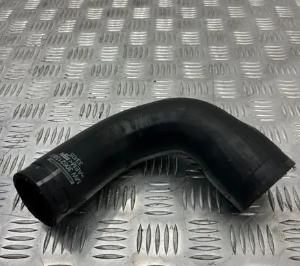 Volvo S40, V40 Intercooler hose/pipe 30621587