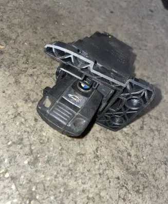 BMW 3 E90 E91 Ignition lock 6954719 10862510
