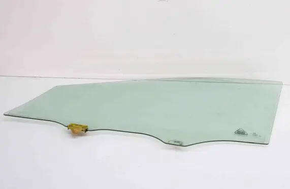 KIA Ceed Front door window glass four-door 43R001167 82420A2000