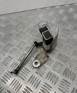 BMW 5 E60 E61 Headlight/headlamp level sensor 6778809