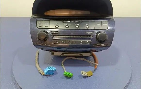 Honda FR-V Radio/CD/DVD/GPS head unit 39100SJDG02