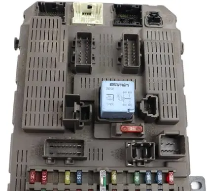 Citroen C5 Fuse box set 9647447980