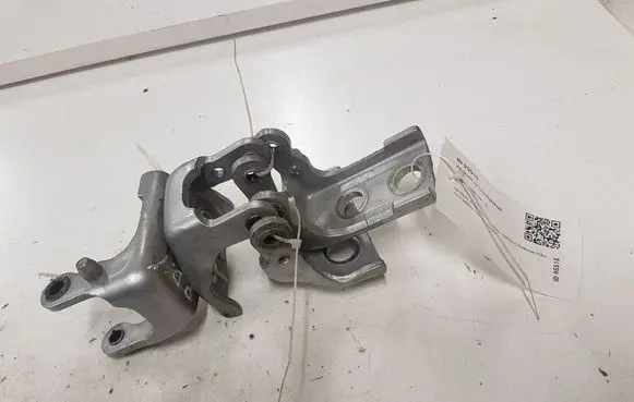 Peugeot 3008 I Front door hinge set ES70