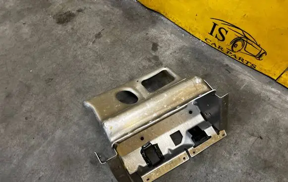 Chevrolet Corvette C5 Glove box Z0740