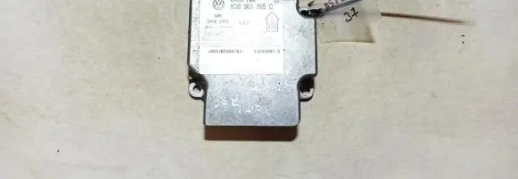 Volkswagen PASSAT B5 Airbag control unit/module 6q0909605c 5wk42900