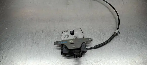 Volvo S60 Tailgate/trunk/boot lock/catch/latch 31335051