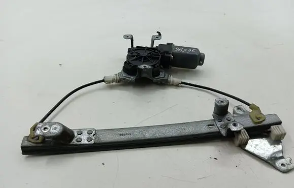 Nissan Qashqai Rear door window regulator with motor 402052A
