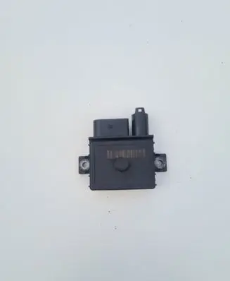 BMW 7 F01 F02 F03 F04 Glow plug pre-heat relay 780015605 0522140102