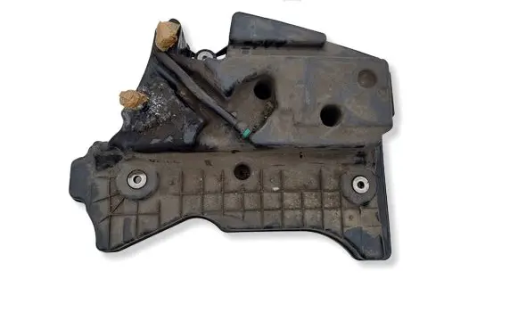 Mercedes-Benz E W213 AdBlue liquid reservoir A2134709301