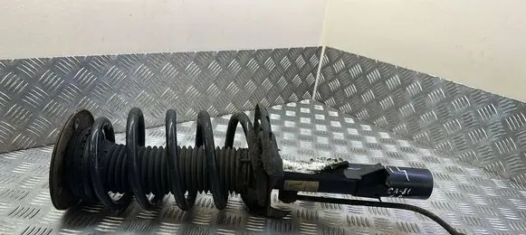 Volvo XC60 Front shock absorber with coil spring 31340481