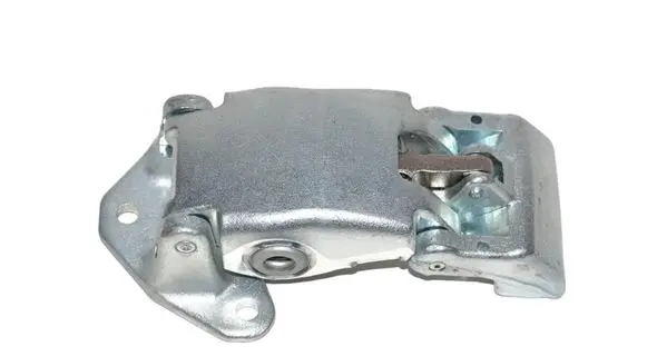 Iveco Daily 6th gen Rear door lower hinge 3800198
