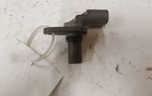 Camshaft position sensor