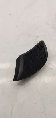 Audi A4 S4 B7 8E 8H Front door speaker 8E0035423