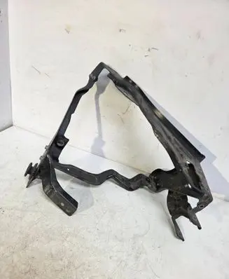 Mercedes-Benz C W204 Headlight/headlamp mounting bracket A2046200291 204626045