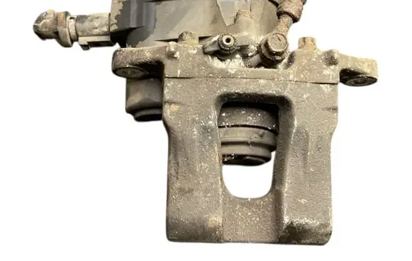 Hyundai i40 Rear brake caliper