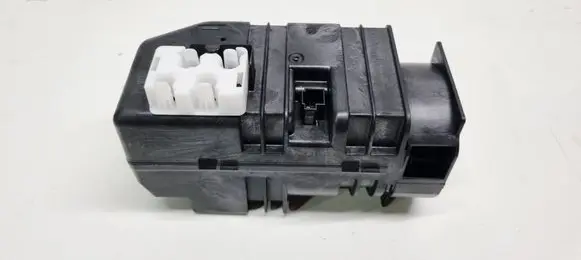 Mercedes-Benz SL R231 Central locking vacuum pump A0009002406