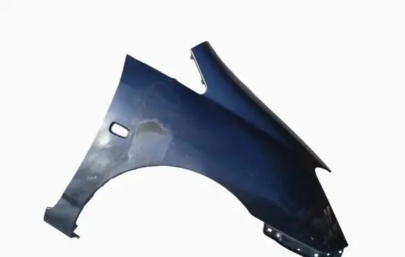 Toyota Corolla Verso E121 Fender
