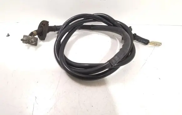 Volkswagen Touareg II Positive cable (battery) 7P0971599C
