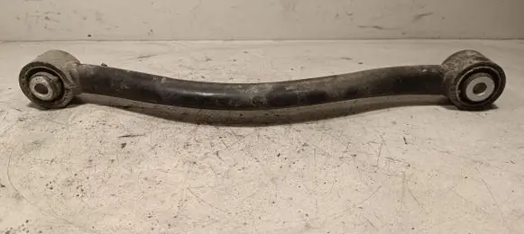 Rear control arm