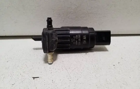 Cupra Born Windscreen/windshield washer pump 1K6955651