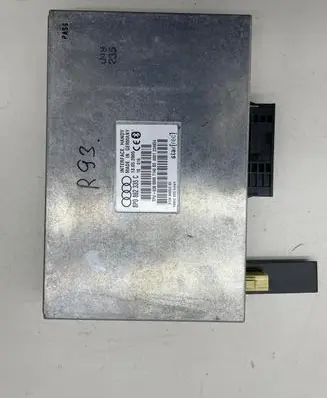 Audi A4 S4 B7 8E 8H Bluetooth control unit module 8P0862335C