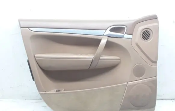 Porsche Cayenne (9PA) Front door card panel trim