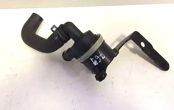Volkswagen Tiguan Electric auxiliary coolant/water pump 5N0985561A